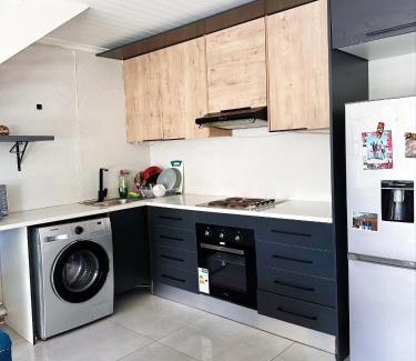 Milnerton Apartamento | Urban Sleek City Haven Dual