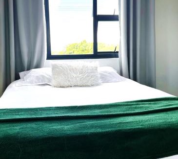 Milnerton Apartamento | Urban Sleek City Haven Dual