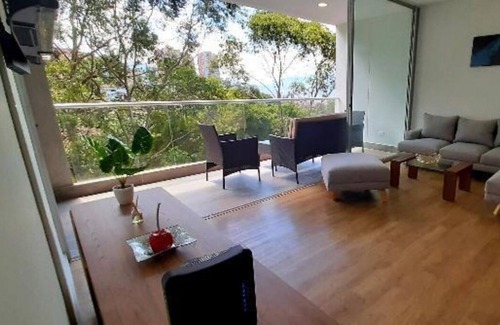 El Tesoro Apartamento | Urban Studios 1103th floor, Pool/Gym