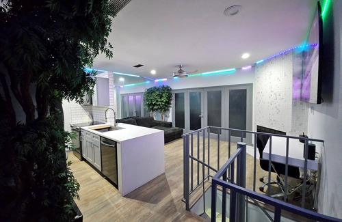Lake Highlands Condominio | Urban Treehouse