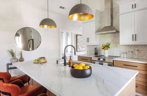 Poncey-Highland Apartamento | Urbanchella Summary: