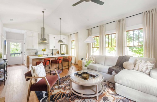 Poncey-Highland Apartamento | Urbanchella Summary:
