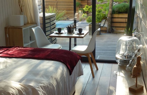 Ancely Cama Y Desayuno | Urbanhouse Cocoon Studio