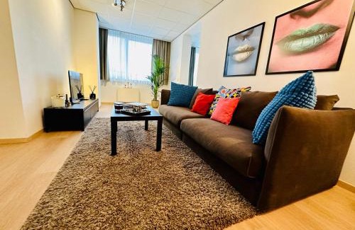 Lower Town Apartamento | Urbanstay Suites - Grand Place 2 Bd Penthouse