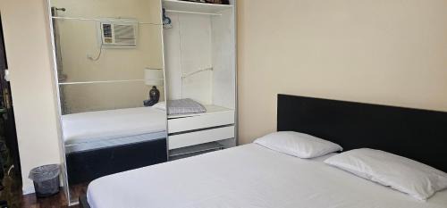 Madinat Zayed Apartamento | UrduEnglishFamilyApartmen
