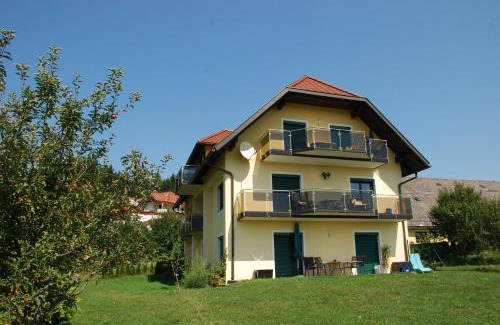 Krumpendorf am Woerther See Apartamento | Urlaub für Mensch und Tier - Appartements Pirkhof