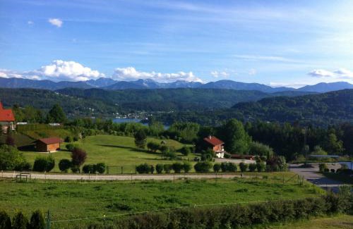 Krumpendorf am Woerther See Apartamento | Urlaub für Mensch und Tier - Appartements Pirkhof