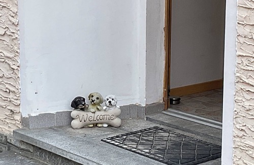 Rossa Casa | Urlaub im Schönen Calancatal