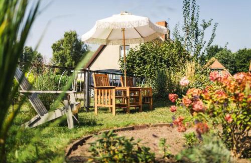 Bodstedt Apartamento | Urlaub unterm Reetdach