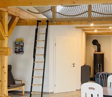 Kreba-Neudorf Apartamento | Urlaubshof Turmblick
