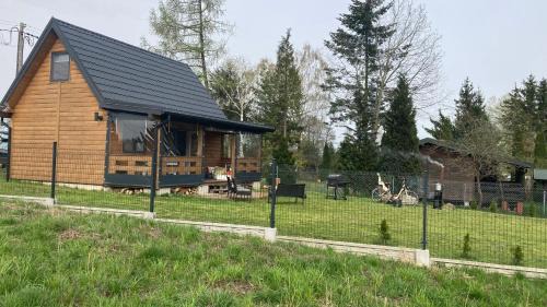 Ostrow Wielki Casa | Uroczy domek nad Gilem