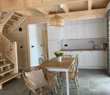 Czarny Dunajec Chalet De Esquí | Uroczy drewniany domek - Domki pod Brzegiem