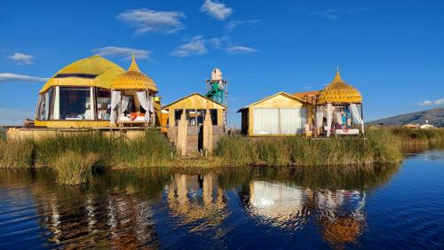 Puno Cabina | Uros Lodge Perú
