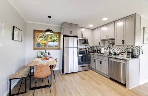 Broadway Apartamento | Ursus Slumber- 3bdr/2bath︱Stunning Views︱Hot Tub