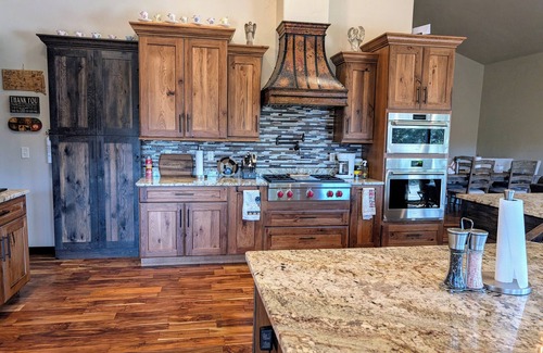Deadwood Casa | 4-bedroom house next to Black Hills National Forest with Hot tub, great views!