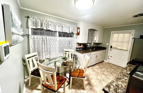Carthage Casa | US OPEN Southern Charm Accommodation Awaits You
