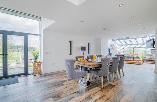 Coed-Y-Paen Apartamento | USK Barn