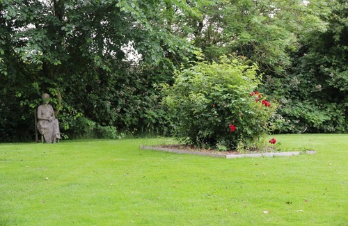 Uttum Apartamento | Uttumer Mühle: Bentje - Gemütliche Og-wohnung für 4 Personen im Müllerhaus der Uttumer Mühle