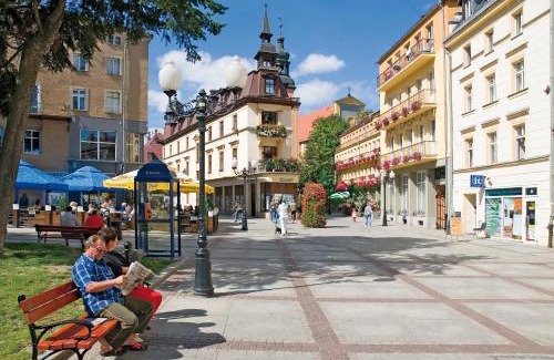 Cieplice Complejo | Uzdrowisko Cieplice - Jelenia Góra - Długi Dom