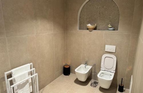 Borsh Hotel | Uzeiri Guest Hotel