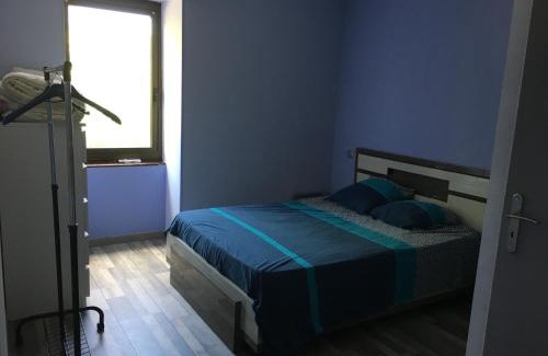 Claveyson Cama Y Desayuno | Véloce, Chambre d'Hôtes avec Salle de Bain / WC