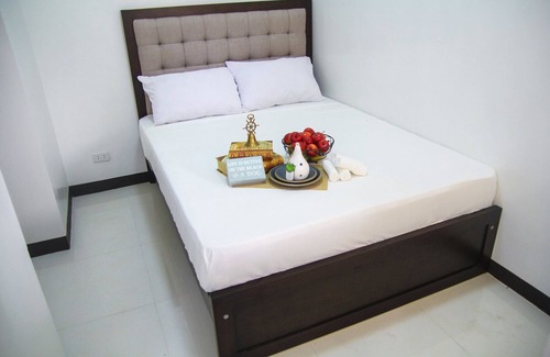 Limay Cama Y Desayuno | V and G Suites Limay