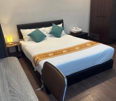Roi Et Hotel | V Rich วีริชเพลส ร้อยเอ็ด