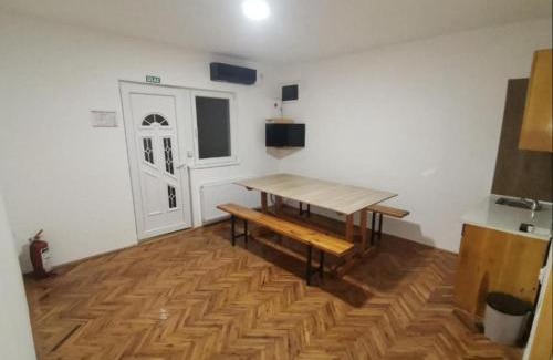 Nisava District Apartamento | V U Sobe