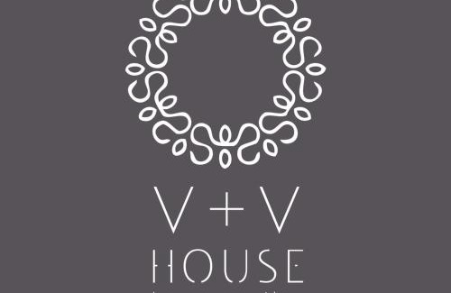 Ornos Casa | V&V Guest House - Luxury Suites