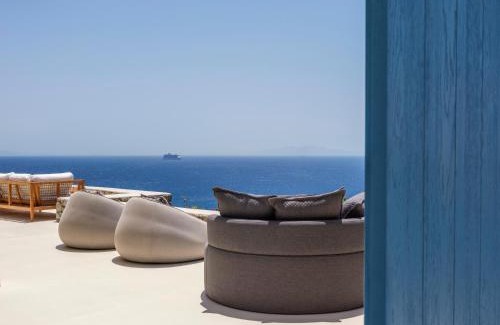 Ornos Casa | V&V Guest House - Luxury Suites