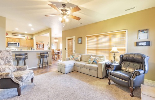 Branson West Villa | V1211-1, Golf-themed 2Br Villa on the 13th Fairway, SEE DESC. for SUMMER SPECIAL