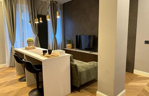 Fiera Apartamento | V28