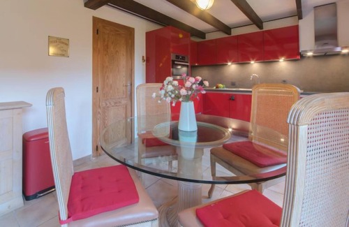 De Haan Casa | V32 with parking and shared pool by Interhome