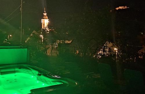 Nagymaros Apartamento | V4 Kilátóterasz Apartmanok Emelet