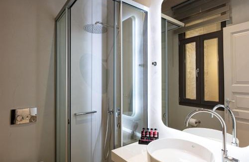 Old Town Rethymnon Apartamento | V77 Seafront Suites