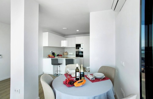 Las Palmas de Gran Canaria Apartamento | Apartamento de vacaciones 'Penthouse Sun Beach Best View' con vistas al mar y aire acondicionado