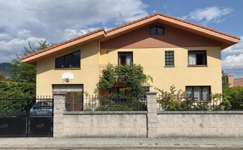 Villasana de Mena Casa | VACACIONES VILLASANA