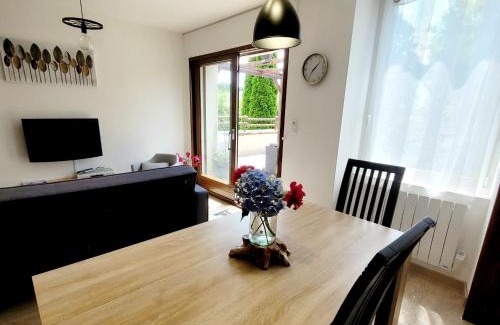 Messeix Apartamento | Vacances à la Campagne 4 étoiles à 30min des pistes de ski Mont Dore Sancy