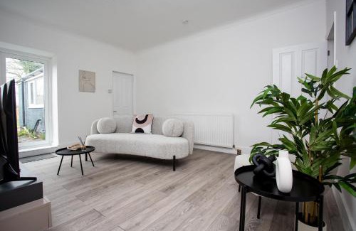 Tudhoe Casa | Vacant Nests The Attwood Smart Tv Wifi