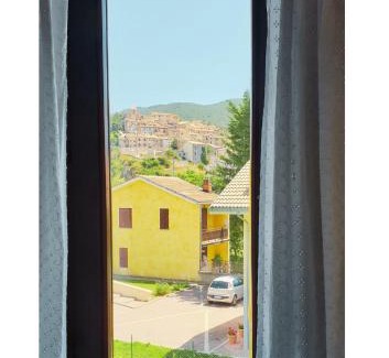 Rocca di Mezzo Apartamento | Vacanze a Rovere