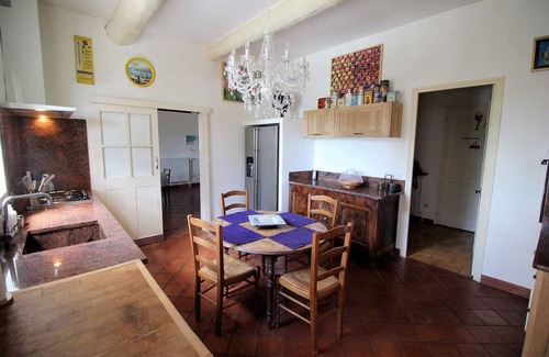 Saint-Martin-de-Castillon Casa | Vacation home in the Luberon in the heart of nature, private pool.