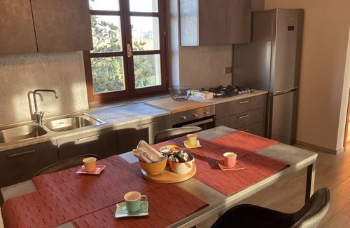 Castagnole delle Lanze Apartamento | Vacation House Martina