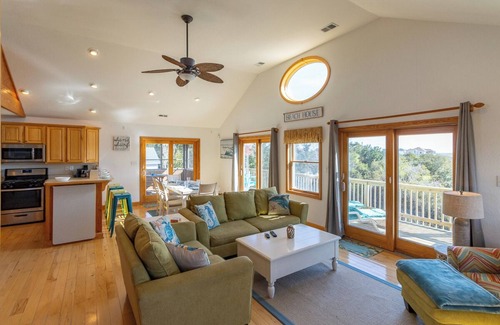 Carova Beach Casa | Vacation among the wild horses at this beautiful Carova beach house! 4x4 Require