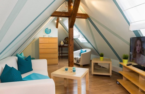 Mainz-Bingen Casa | Vacation apartment at the market / Rüdesheim am Rhein / Holiday home