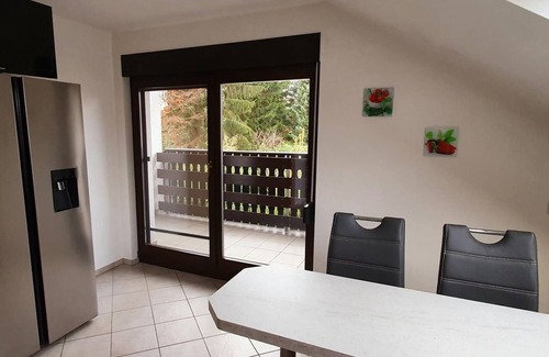 Bertsdorf Apartamento | Apartamento de vacaciones arriba - Casa de vacaciones Rahle