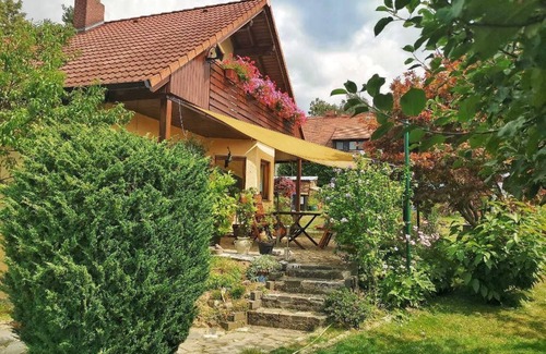 Steinigtwolmsdorf Apartamento | Vacation apartment Gisela - Holiday apartment