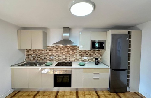 La Solana Apartamento | Apartamento de vacaciones 'Finca El Solis' con vistas a la montaña, Wi-Fi y aire acondicionado