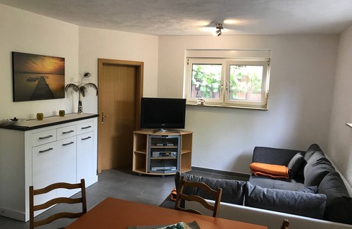 Eisenhuettenstadt Apartamento | Vacation apartment with separate entrance