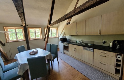 Seifhennersdorf Apartamento | Vacation apartment/apartment for 7 guests with 48m² in Seifhennersdorf (273065)