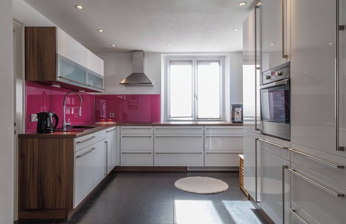 Kempten Apartamento | Vacation apartment for 6 people in the Allgäu, garden, jacuzzi, pets welcome